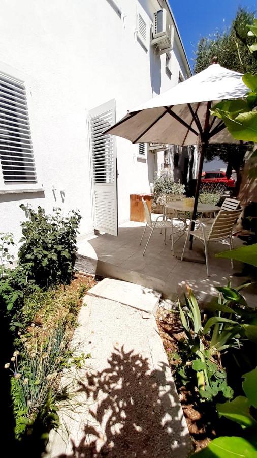 Apartman Ivan Vir Exterior foto