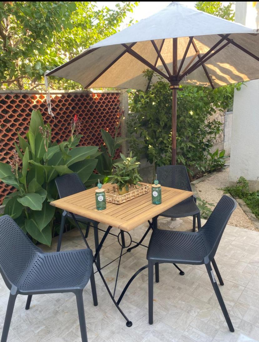 Apartman Ivan Vir Exterior foto